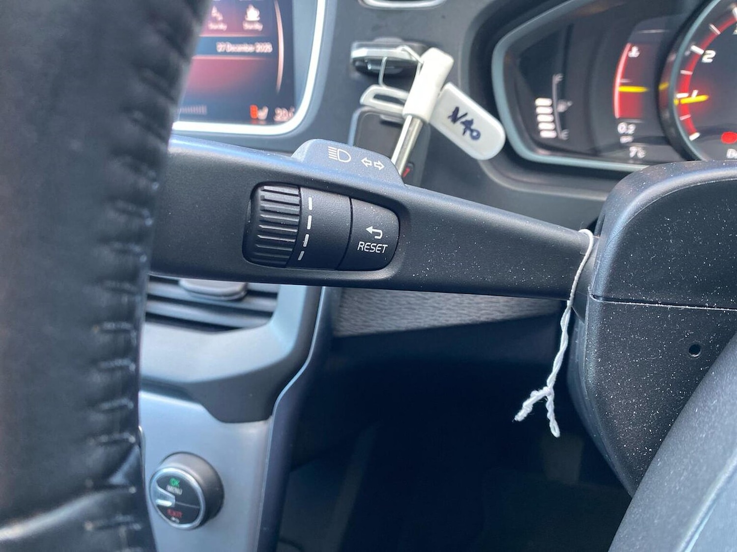 Used Volvo V40 2018 for sale - 77056995: Photo 30