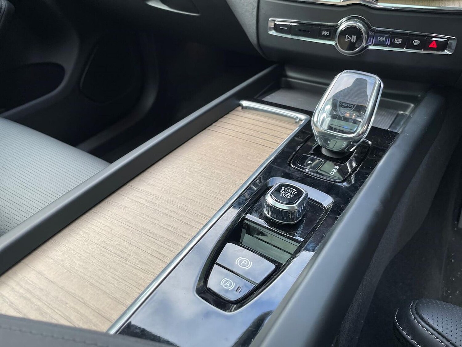 Used Volvo XC60 2025 for sale - 76187190: Photo 13