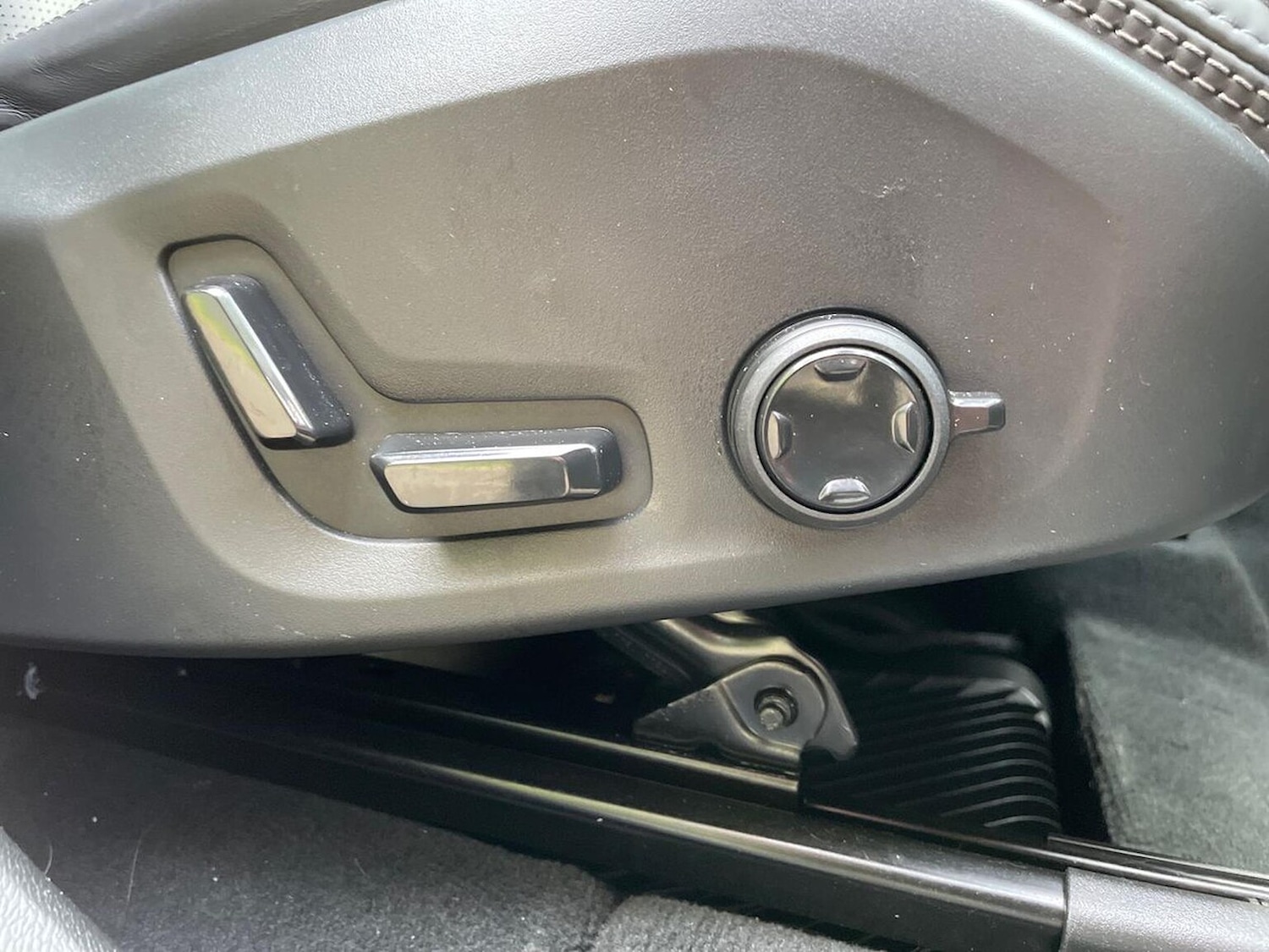 Used Volvo XC60 2025 for sale - 76187190: Photo 29