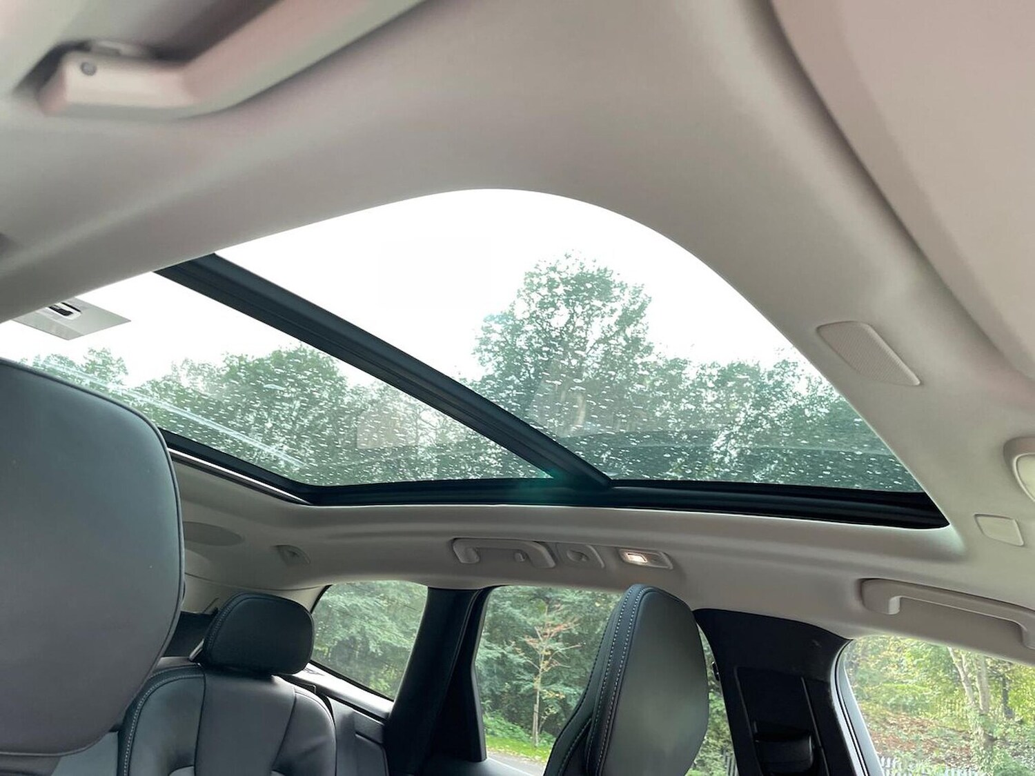 Used Volvo XC60 2025 for sale - 76187190: Photo 31