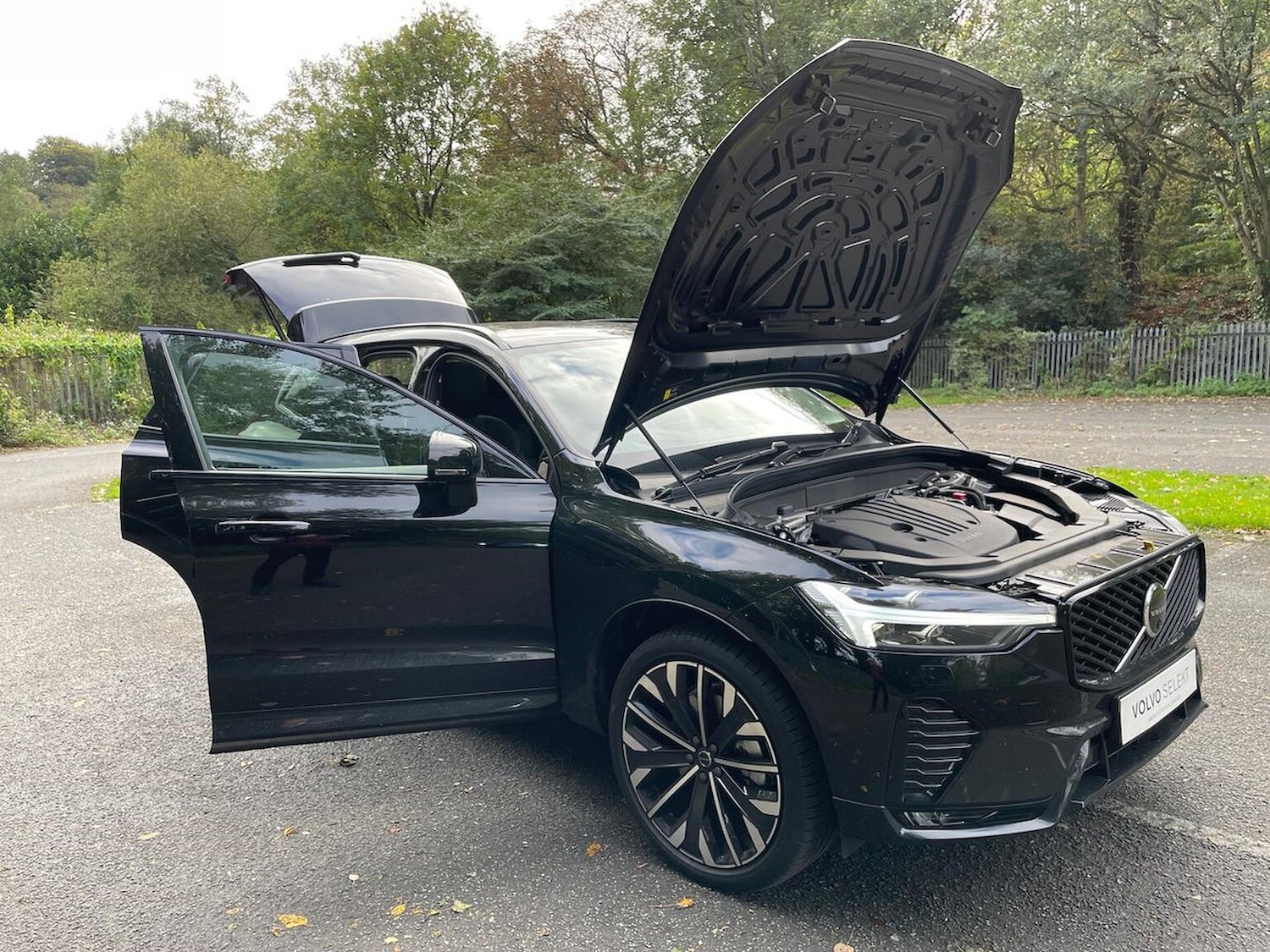 Used Volvo XC60 2025 for sale - 76187190: Photo 39