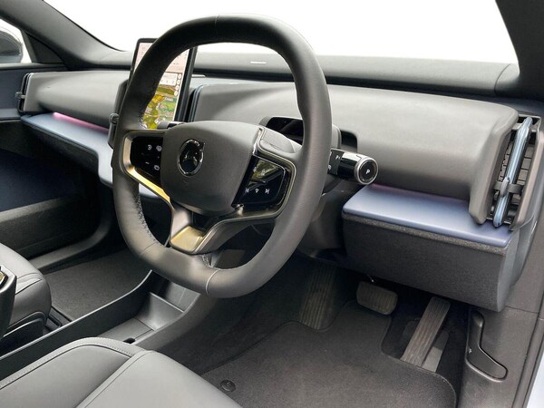 Used Volvo EX30 2025 for sale - 76329995: Photo 15