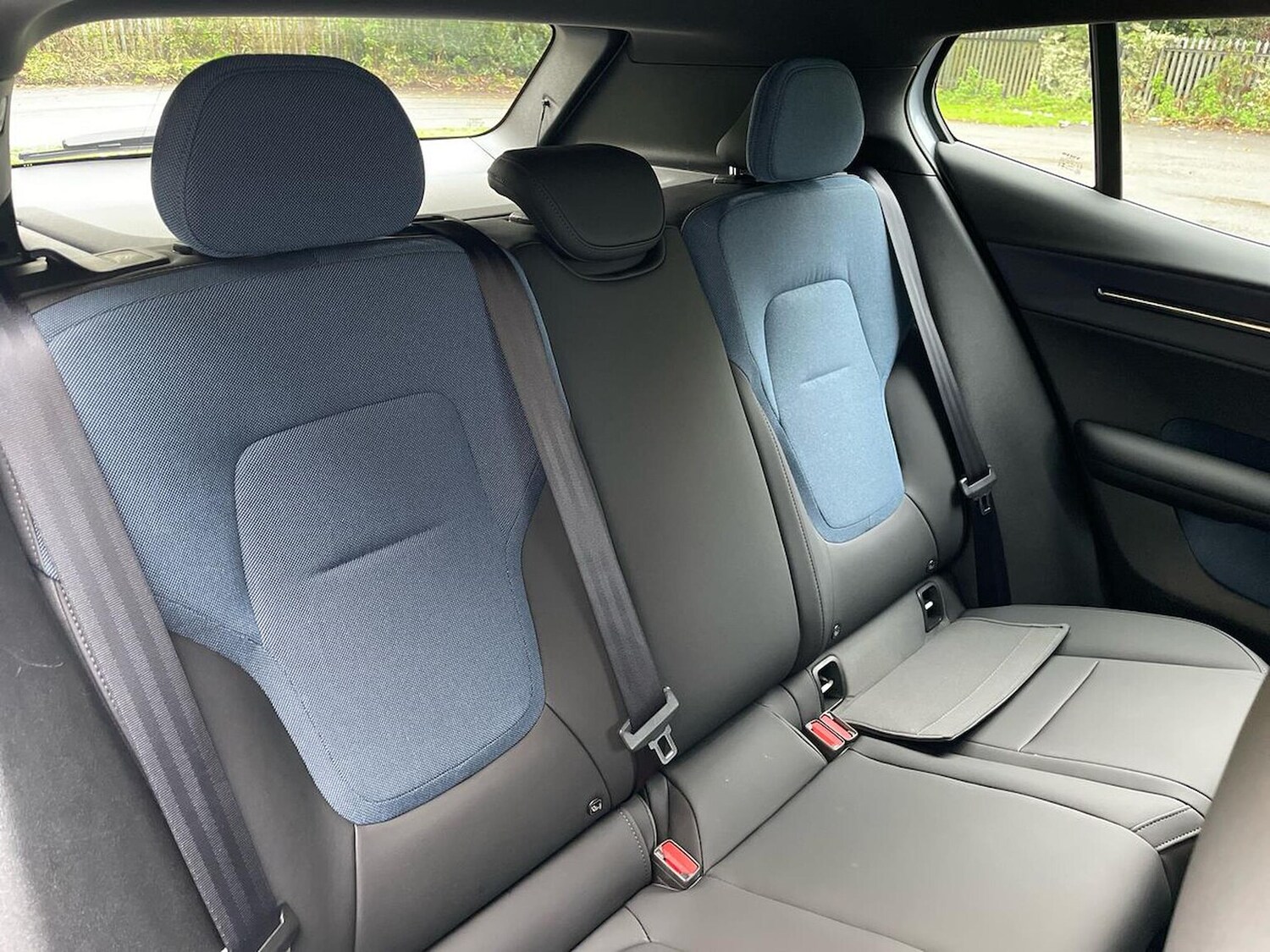 Used Volvo EX30 2025 for sale - 76329995: Photo 16