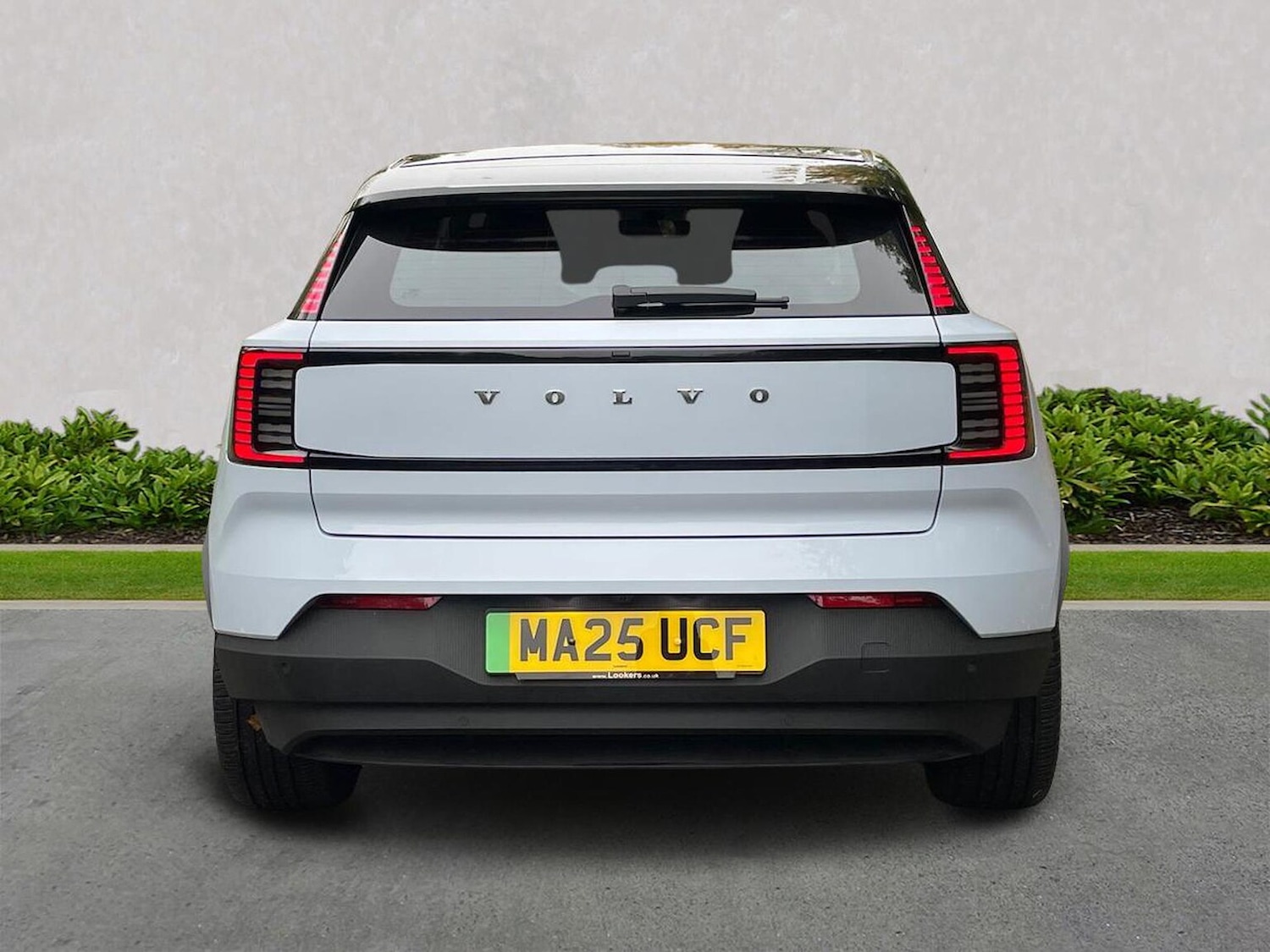 Used Volvo EX30 2025 for sale - 76329995: Photo 4