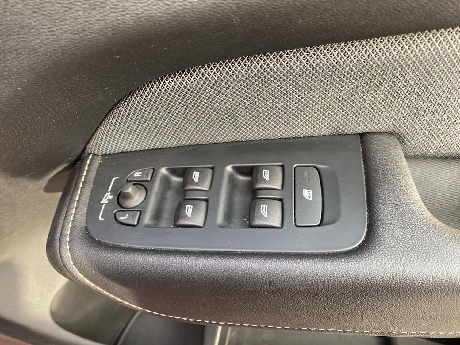 Used Volvo XC60 2022 for sale - 77489623: Photo 21