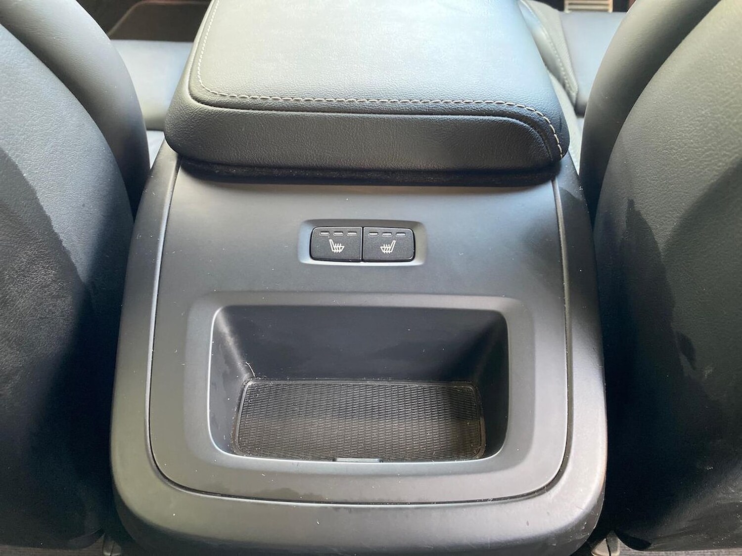 Used Volvo XC60 2022 for sale - 77489623: Photo 25