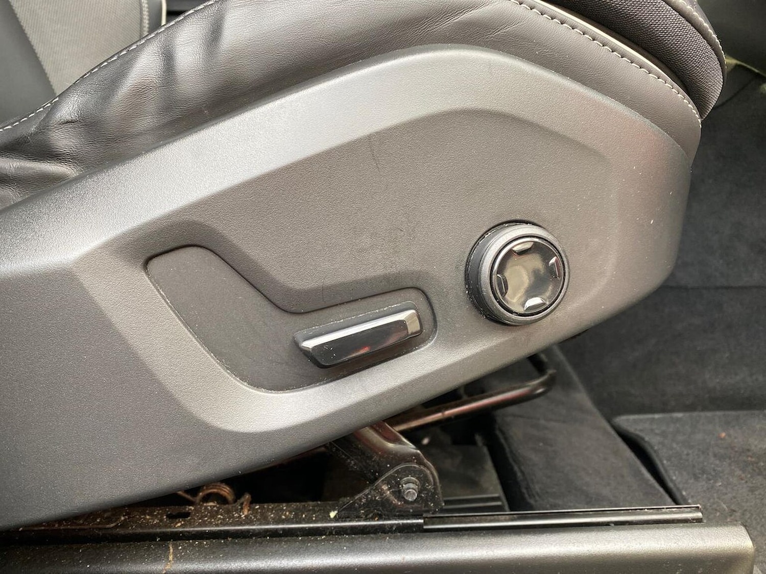 Used Volvo XC60 2022 for sale - 77489623: Photo 30