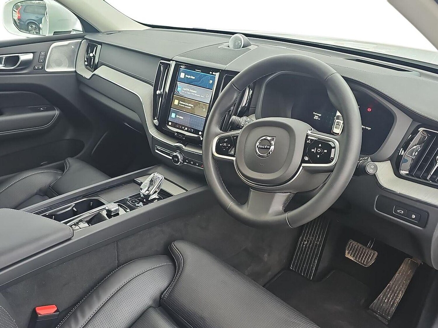 Used Volvo XC60 2025 for sale - 77845296: Photo 15