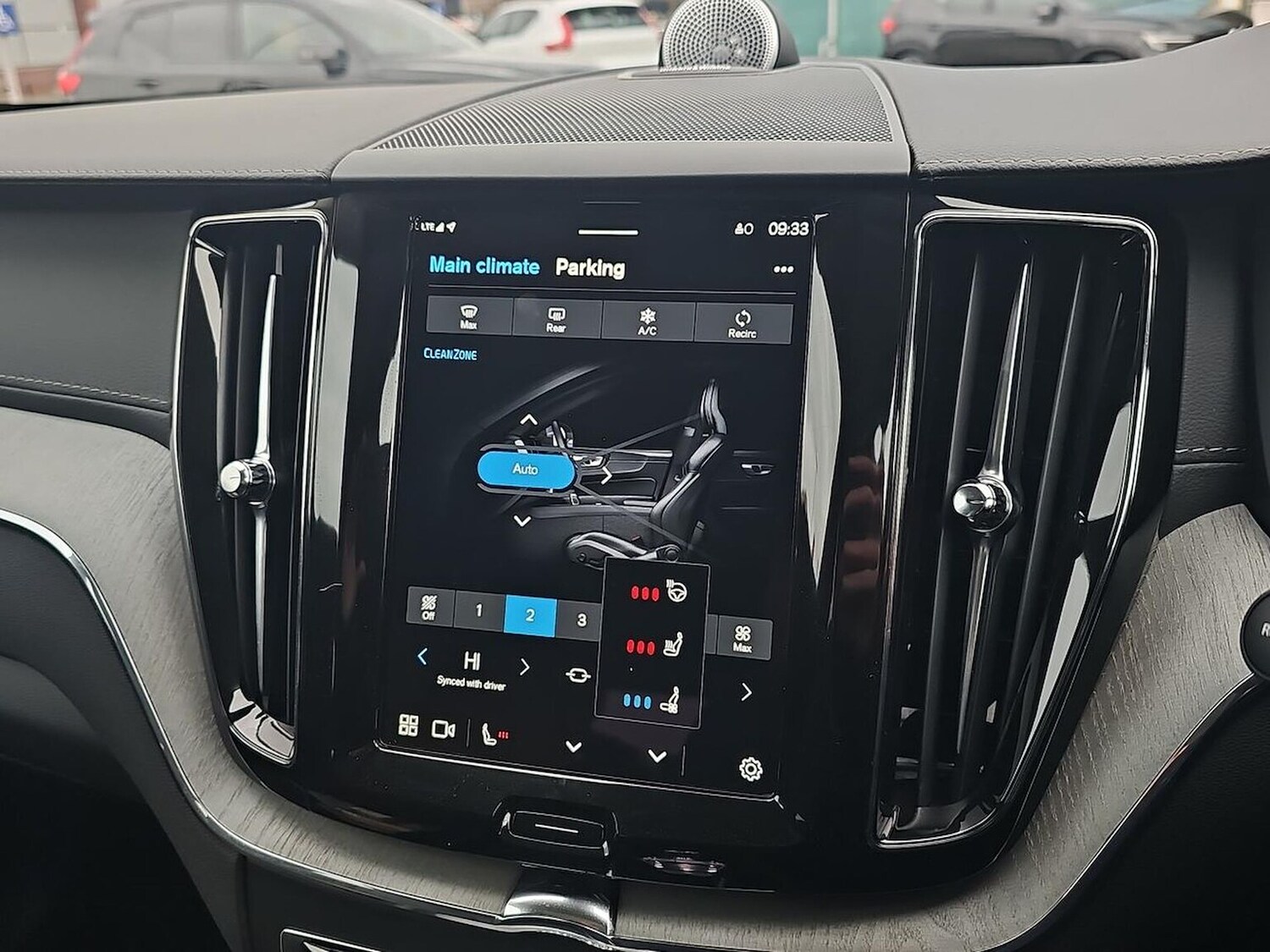 Used Volvo XC60 2025 for sale - 77845296: Photo 24