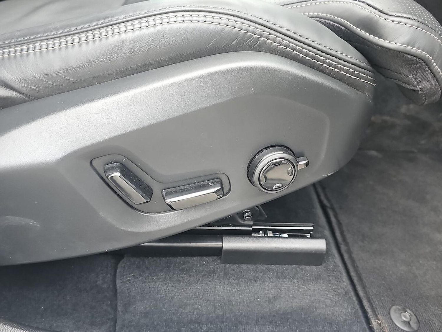 Used Volvo XC60 2025 for sale - 77845296: Photo 29