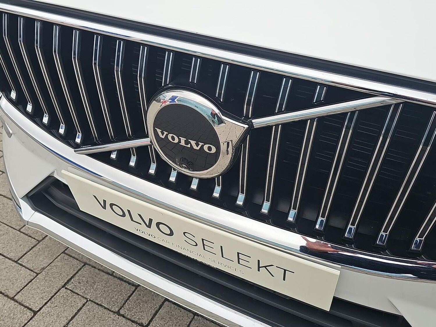 Used Volvo XC60 2025 for sale - 77845296: Photo 32