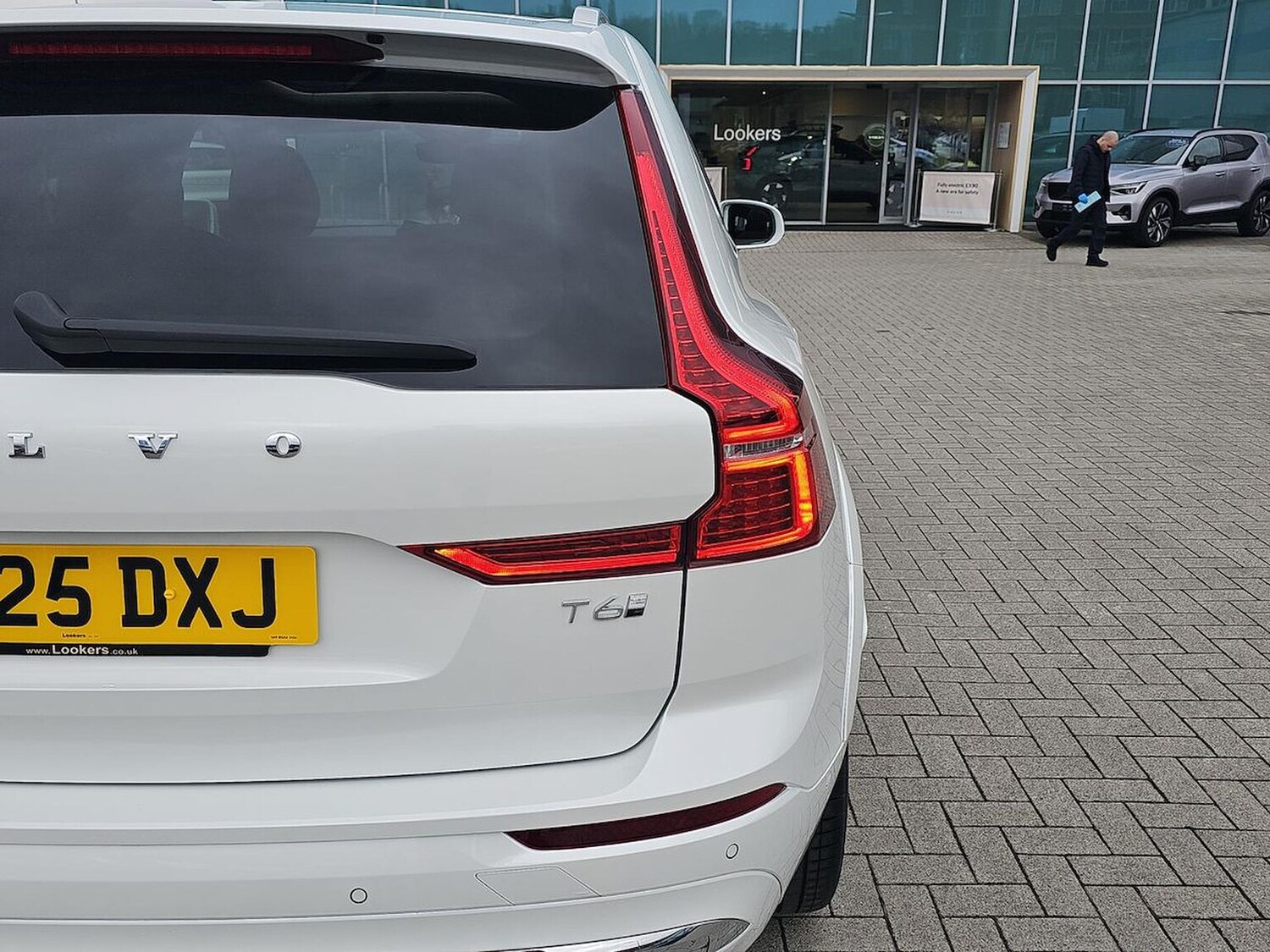 Used Volvo XC60 2025 for sale - 77845296: Photo 35