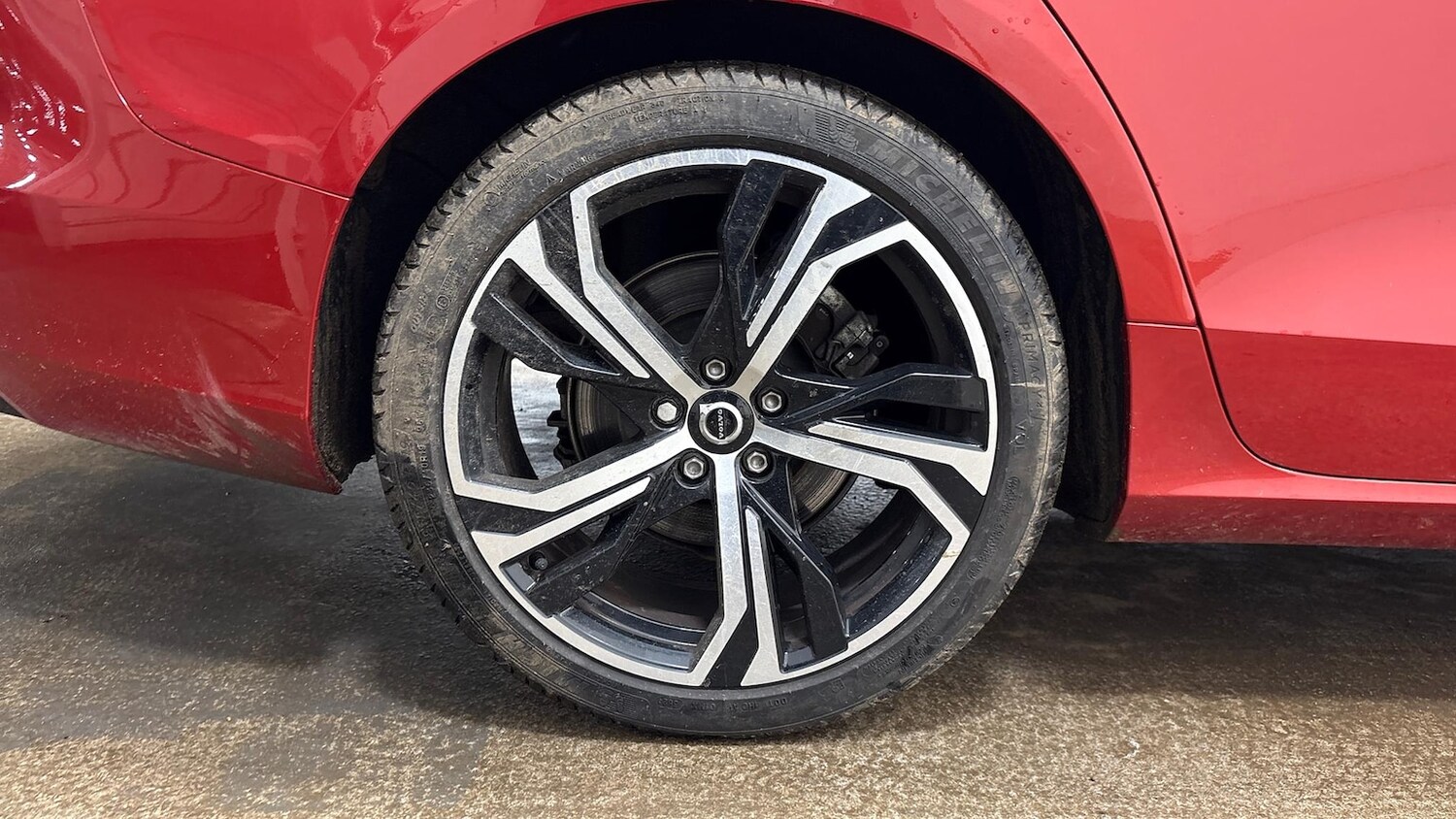 Used Volvo V60 2025 for sale - 78026149: Photo 31