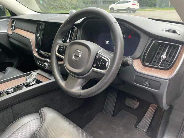 Used Volvo XC60 2022 for sale - 76273466: Photo 15