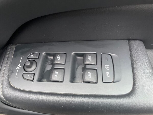 Used Volvo XC60 2022 for sale - 76273466: Photo 21