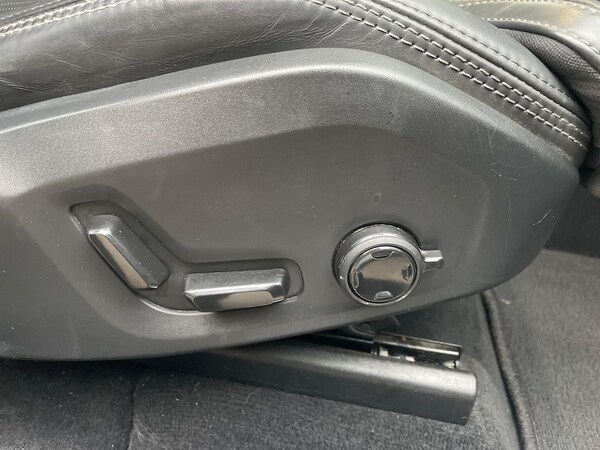 Used Volvo XC60 2022 for sale - 76273466: Photo 30