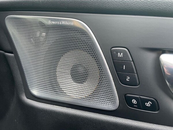 Used Volvo XC60 2022 for sale - 76273466: Photo 31