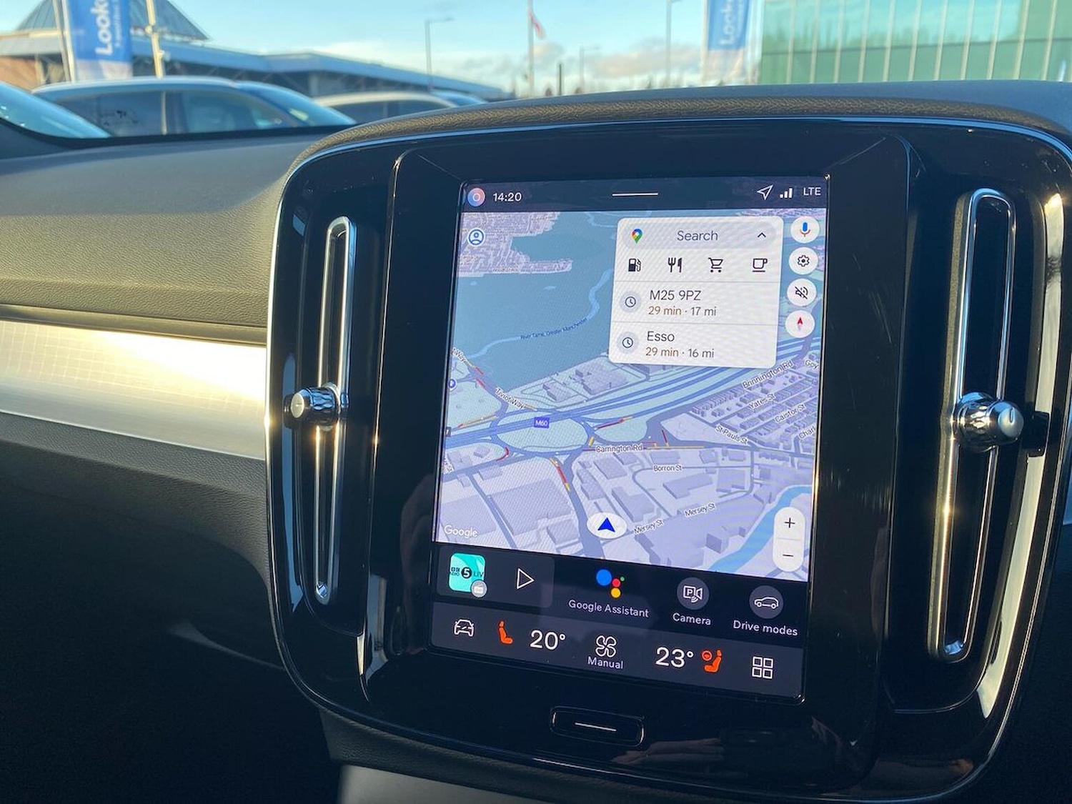 Used Volvo XC40 2025 for sale - 76757418: Photo 24