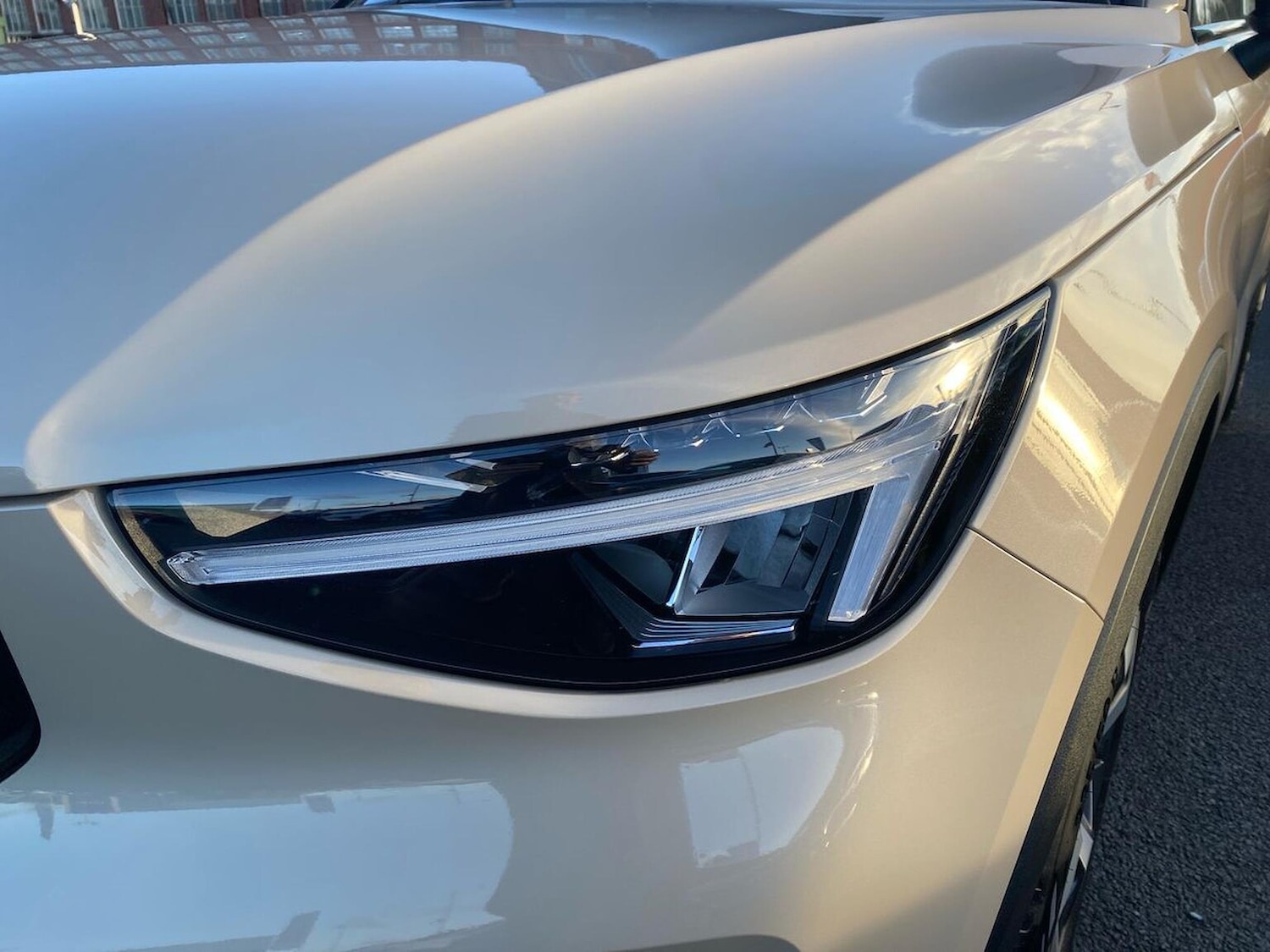 Used Volvo XC40 2025 for sale - 76757418: Photo 34