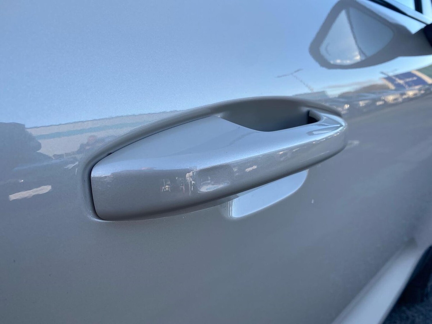 Used Volvo XC40 2025 for sale - 76757418: Photo 37