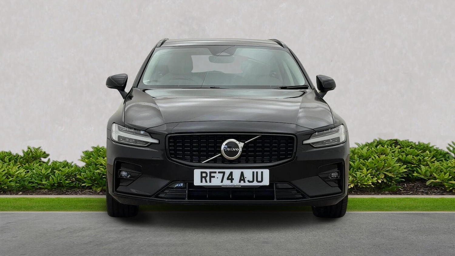 Used Volvo V60 2025 for sale - 77489635: Photo 5