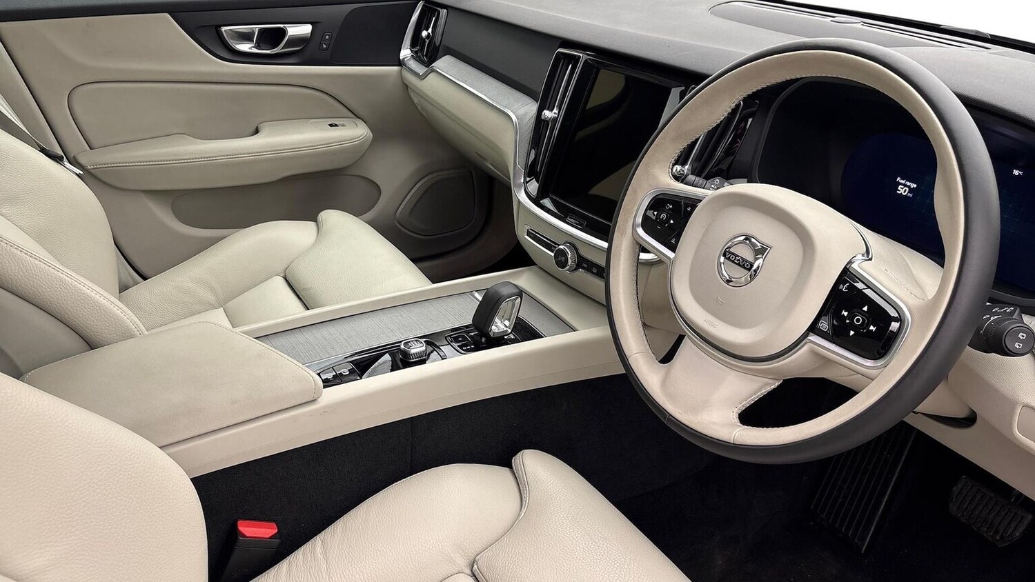 Used Volvo V60 2025 for sale - 77489635: Photo 7