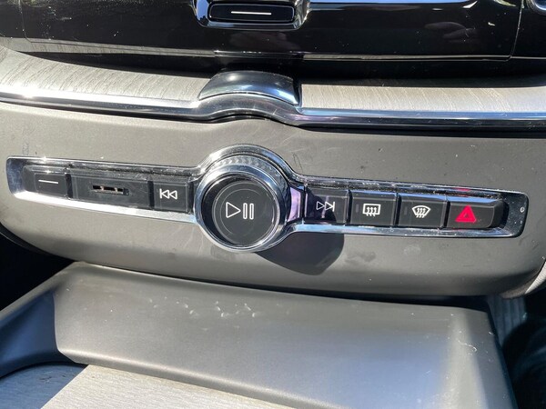 Used Volvo XC60 2024 for sale - 76070280: Photo 12