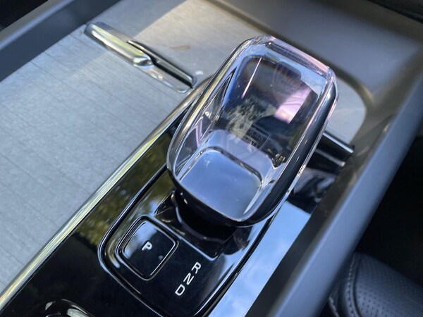 Used Volvo XC60 2024 for sale - 76070280: Photo 43