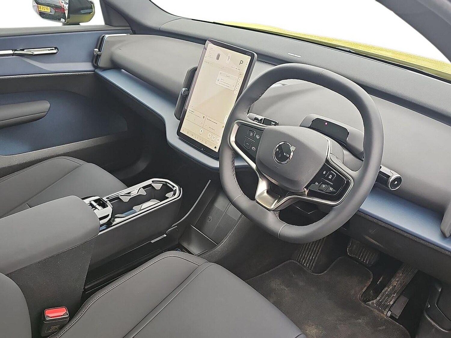 Used Volvo EX30 2025 for sale - 77896319: Photo 15