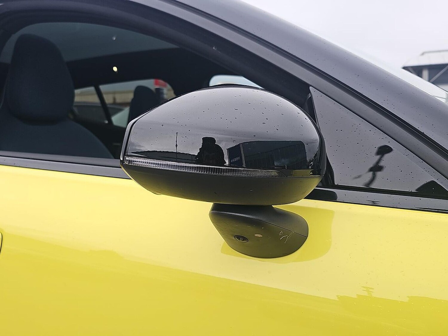 Used Volvo EX30 2025 for sale - 77896319: Photo 36