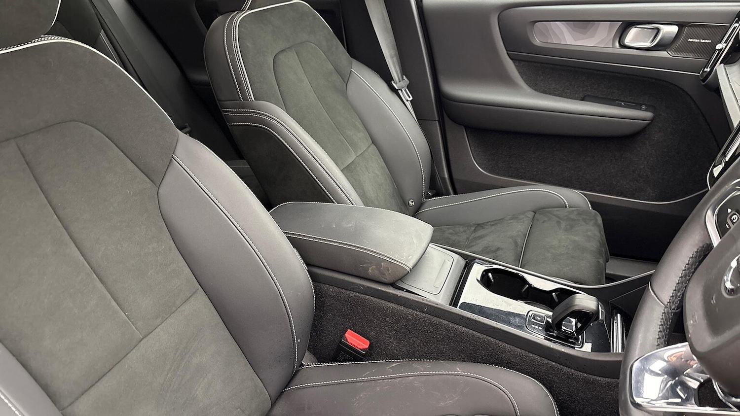 Used Volvo C40 2022 for sale - 77931719: Photo 14