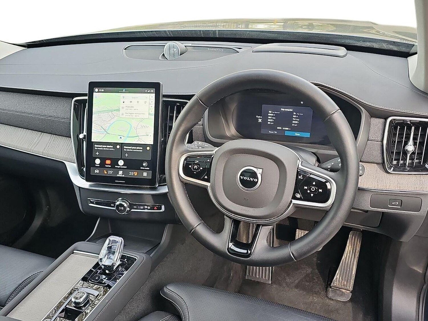 Used Volvo XC90 2025 for sale - 78191374: Photo 11