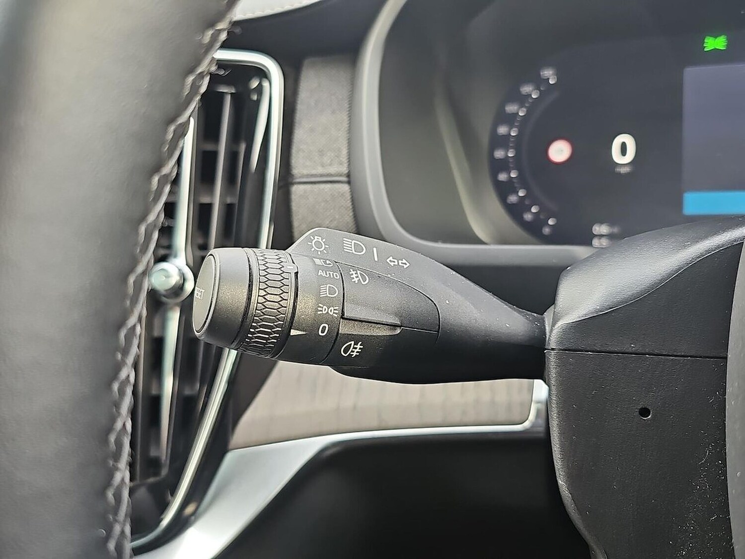 Used Volvo XC90 2025 for sale - 78191374: Photo 30