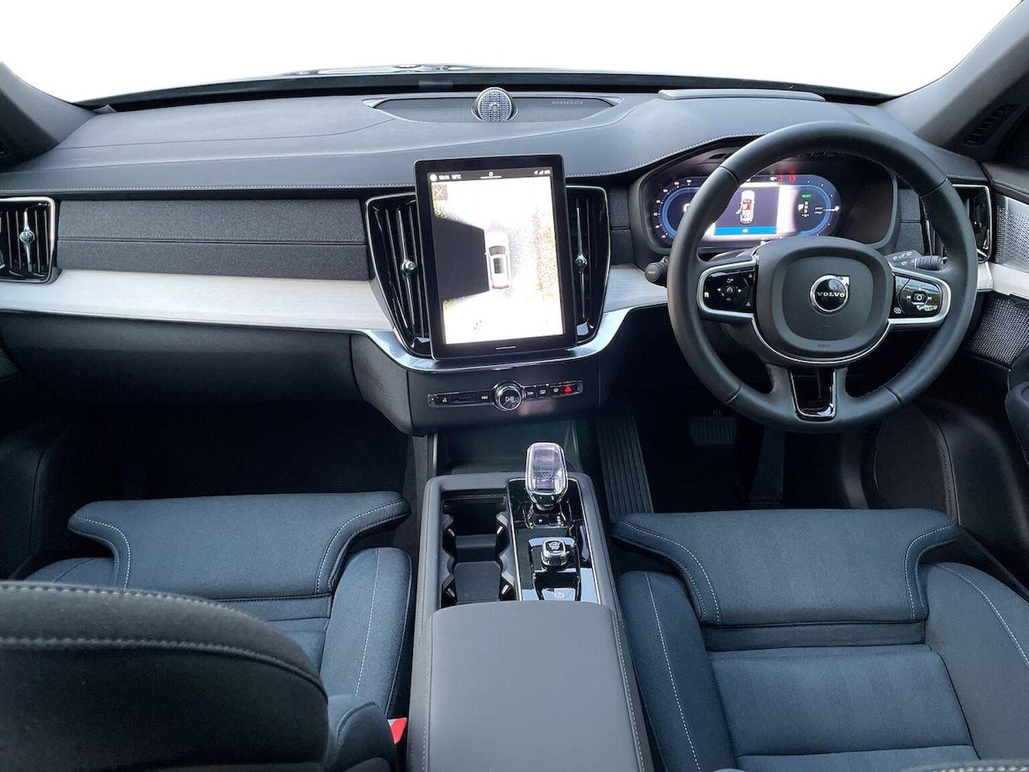 Used Volvo XC90 2025 for sale - 76455301: Photo 8