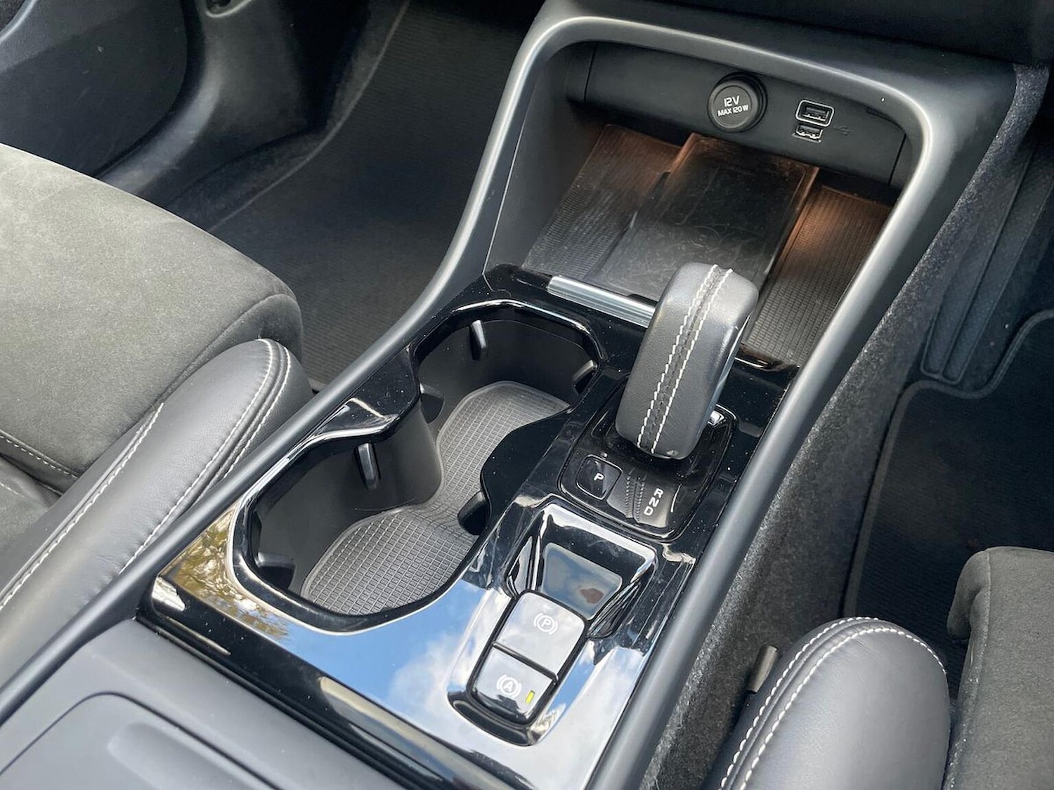 Used Volvo XC40 2021 for sale - 76396950: Photo 13