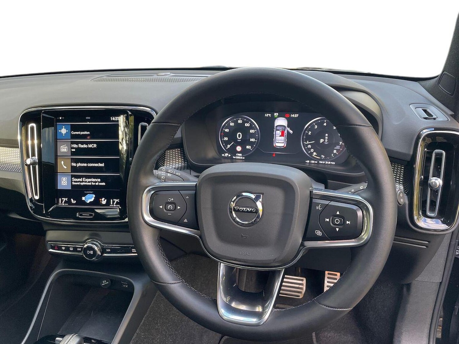 Used Volvo XC40 2021 for sale - 76396950: Photo 9