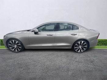 Used Volvo S60 2019 for sale - 79335435: Photo