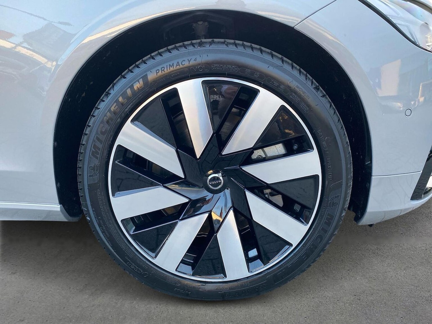 Used Volvo V90 2025 for sale - 77775193: Photo 6