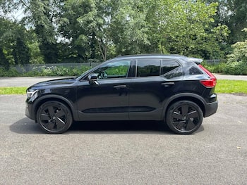 Used Volvo XC40 2025 for sale - 79649952: Photo