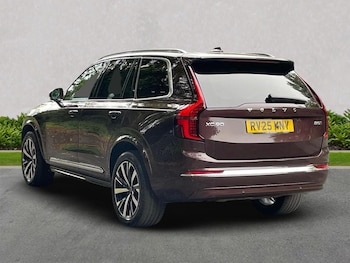 Used Volvo XC90 2025 for sale - 76107144: Photo 2