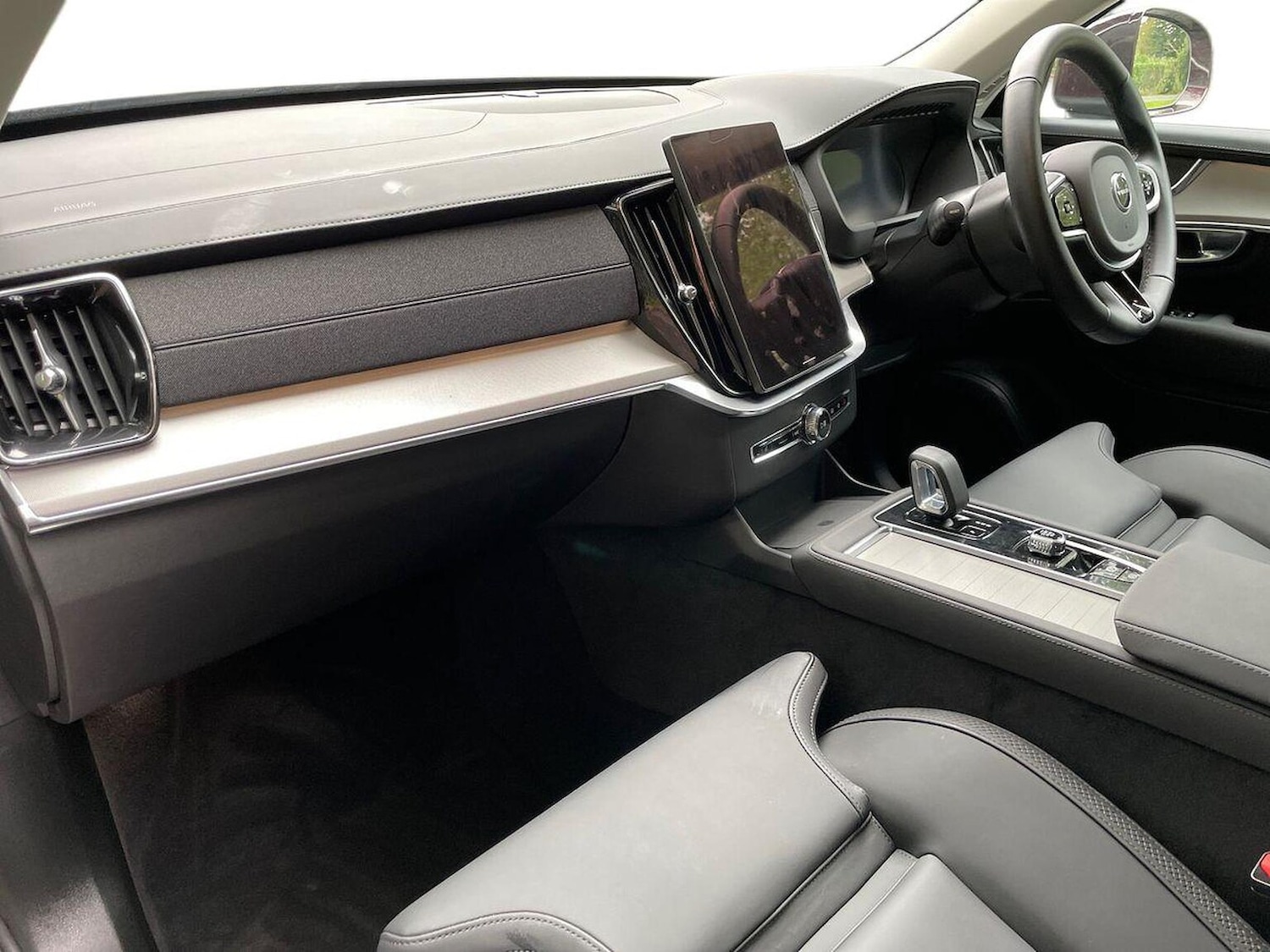 Used Volvo XC90 2025 for sale - 76107144: Photo 7