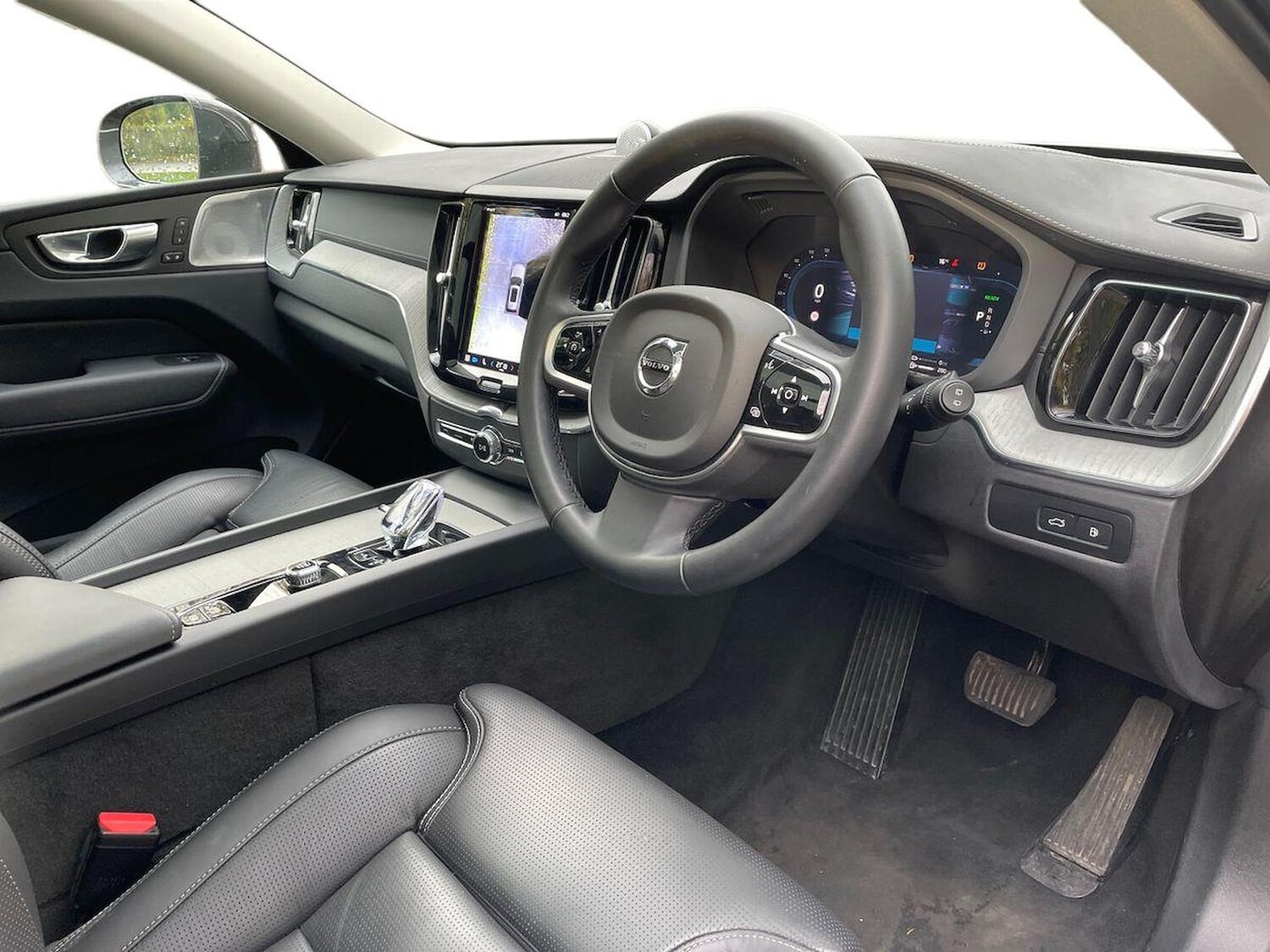 Used Volvo XC60 2025 for sale - 76490766: Photo 15