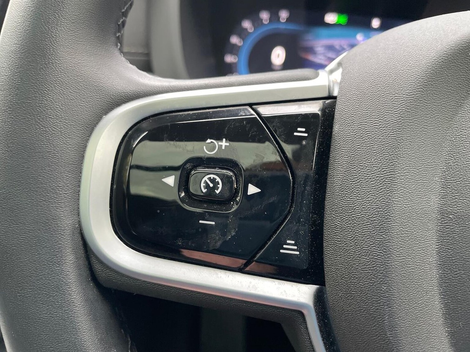 Used Volvo XC60 2025 for sale - 76490766: Photo 27