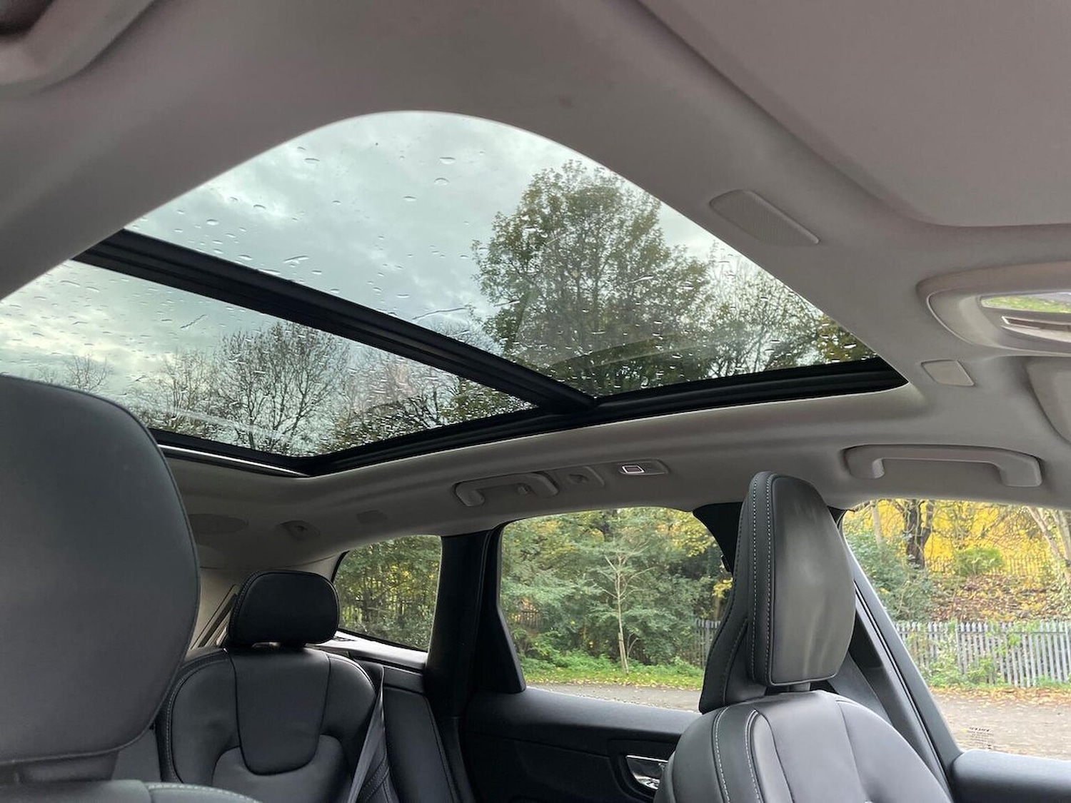 Used Volvo XC60 2025 for sale - 76490766: Photo 32