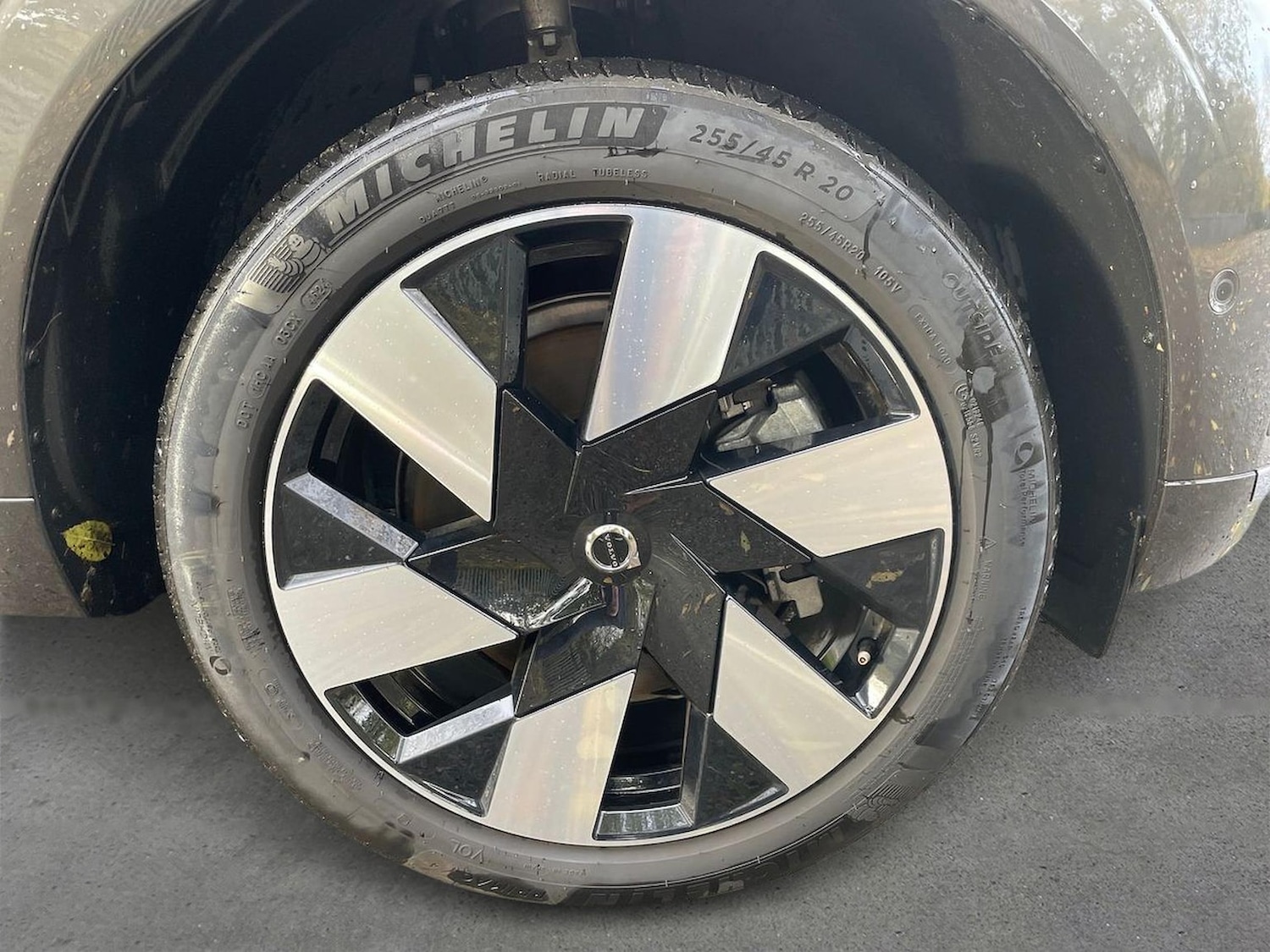 Used Volvo XC60 2025 for sale - 76490766: Photo 6