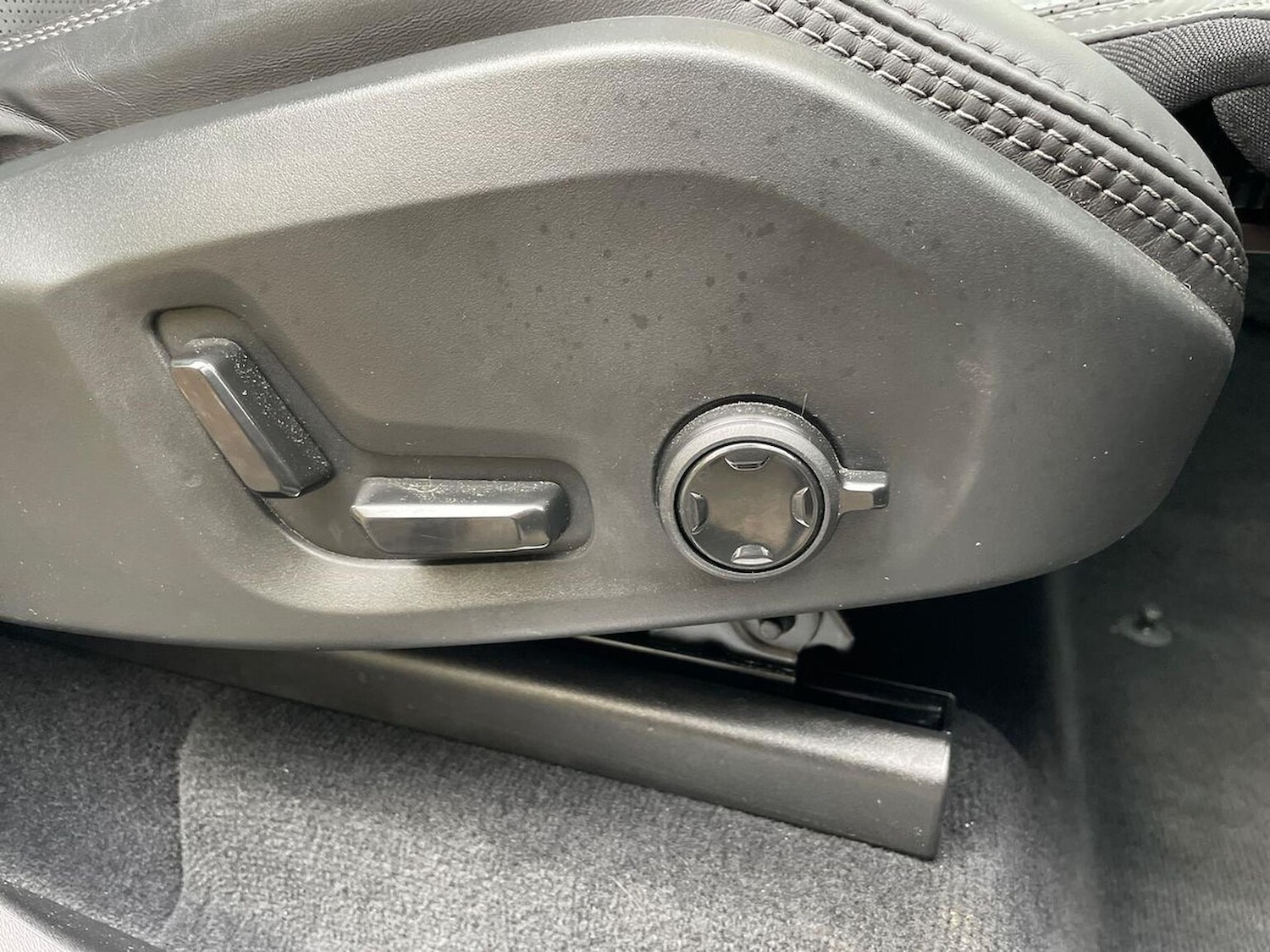 Used Volvo XC90 2024 for sale - 76455300: Photo 30