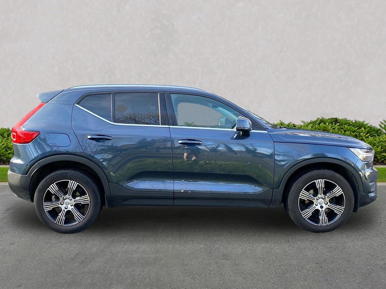 Used Volvo XC40 2020 for sale - 76906300: Photo 3