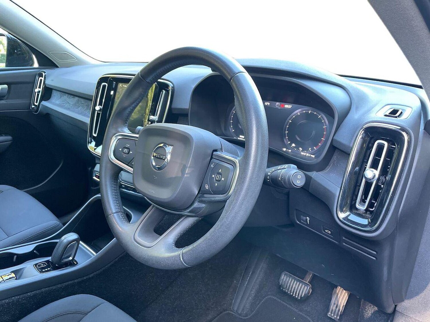 Used Volvo XC40 2020 for sale - 76077775: Photo 15