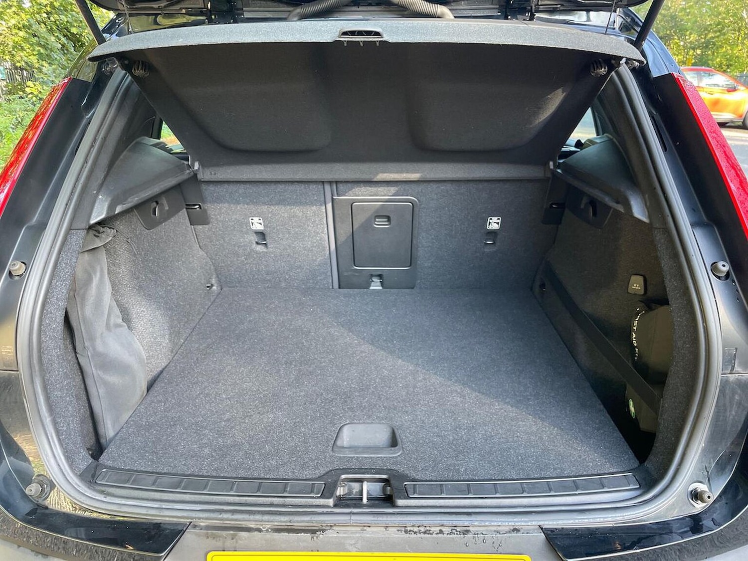 Used Volvo XC40 2020 for sale - 76077775: Photo 17