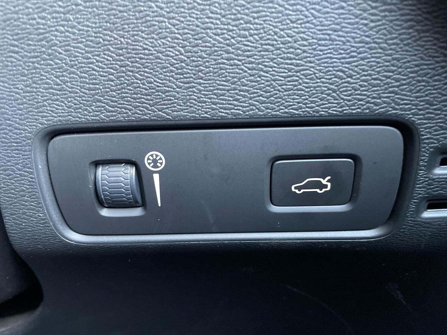 Used Volvo XC40 2020 for sale - 76077775: Photo 22